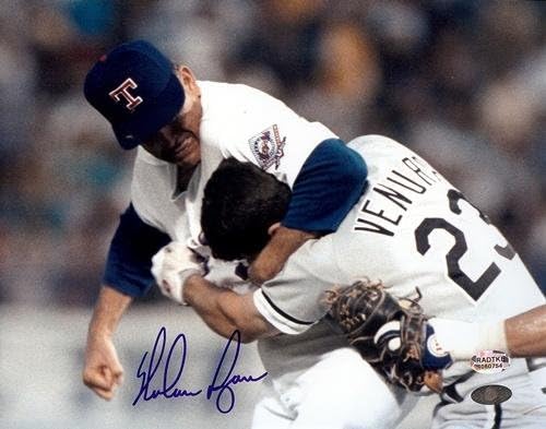נולן ראיין חתימה טקסס ריינג'רס ונטורה קרב 8x10 צילום - תמונות MLB עם חתימה